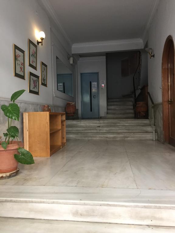 Central 5 Room Apartment Athen Eksteriør bilde